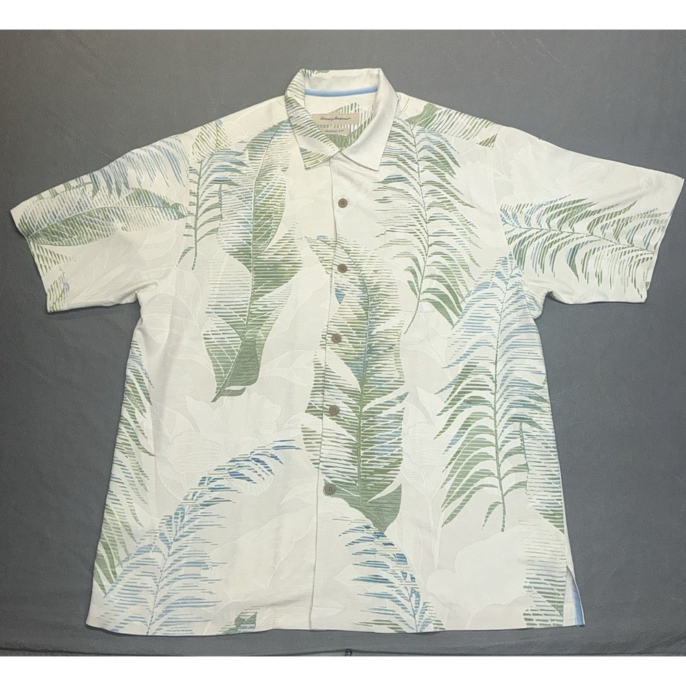 Tommy Bahama Silk Short Sheeve Men Medium Shirt Hawaiin Palm Leaf Button Shirt